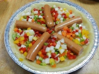 step6: 再將其他的蔬菜丁放入空隙中