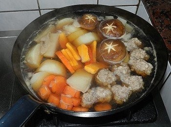 step3: 最後加入南瓜片，煮熟就可以上菜囉~