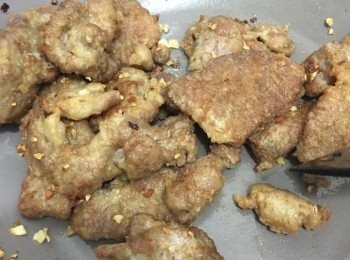 step21: 豬扒回鑊拌勻