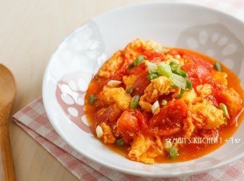 step7: 看似簡單卻不簡單的番茄炒蛋是不是也有很多小細節要注意，但其實只要把這幾個地方都做好，很快的你也能做出不同等級的番茄炒蛋，找個時間試試看吧，希望妳會喜歡喔。