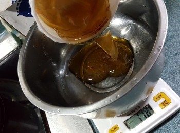 step7: 再磅出麥芽糖170g待用(可以直接磅入煮的煲內方便很多)