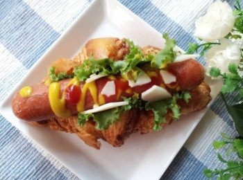 step6: 最後隨意灑上起司碎片即可