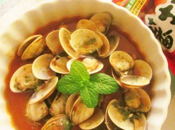 義式蛤蜊蕃茄鍋