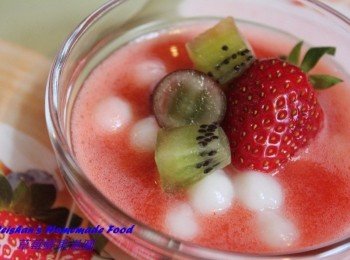 草莓鮮果湯圓
