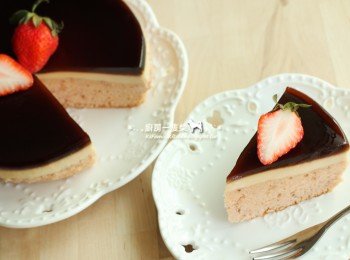 草莓焦糖布丁蛋糕