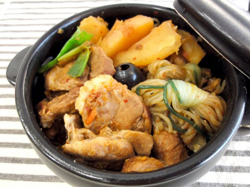 有心食譜 韓式馬鈴薯燉肉配蒟蒻食譜 做法 有心肉舖子的cook1cook食譜分享