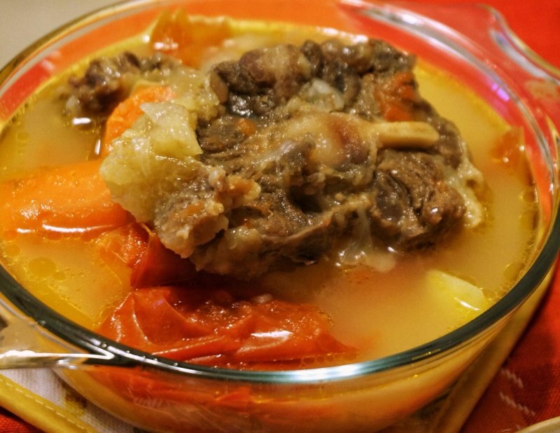 番茄薯仔牛尾湯食譜、做法| janicescookbook的Cook1Cook食譜分享