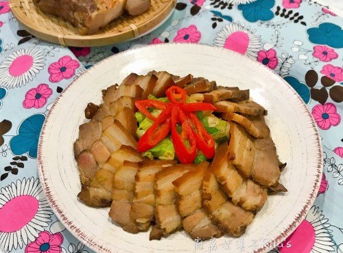 煙燻鹹豬肉炒高麗菜