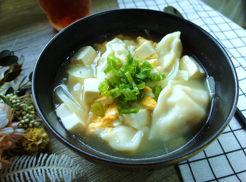 【清冰箱料理】雞蛋豆腐湯餃