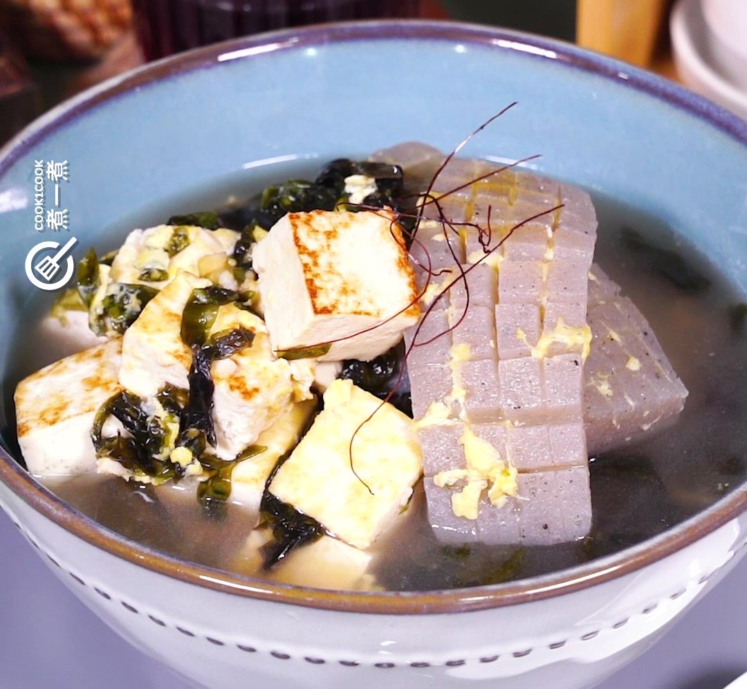 Money EE Kitchen: 紫菜豆腐蜆肉瘦肉湯 (附食譜)