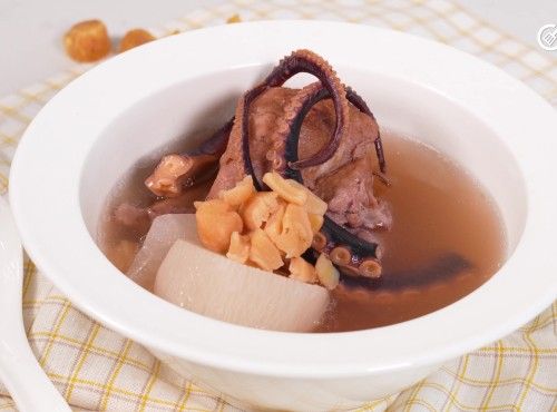 章魚瑤柱鹹豬骨蘿蔔湯｜夏日湯水｜清熱生津｜開胃健脾｜滋陰補血｜甜味濃郁