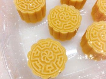 脆皮流心奶黃月餅