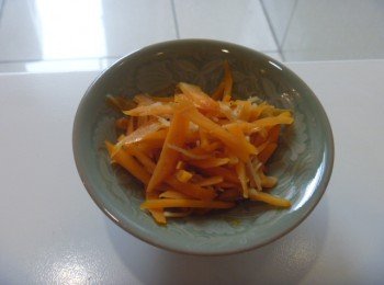 日式蝦醬燜煮紅蘿蔔