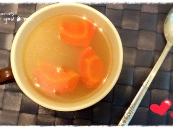 紅蘿蔔百合螺頭湯