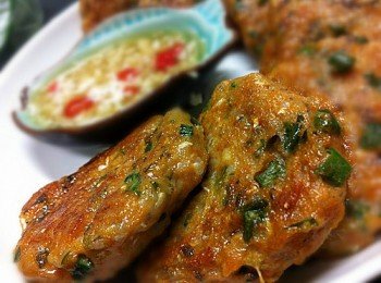 泰式魚餅 (附食譜+泰式汁料)