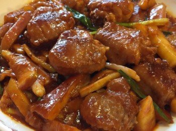 韓式辣醬雞翼炒蘋果條