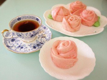 玫瑰花饅頭 (草莓味)