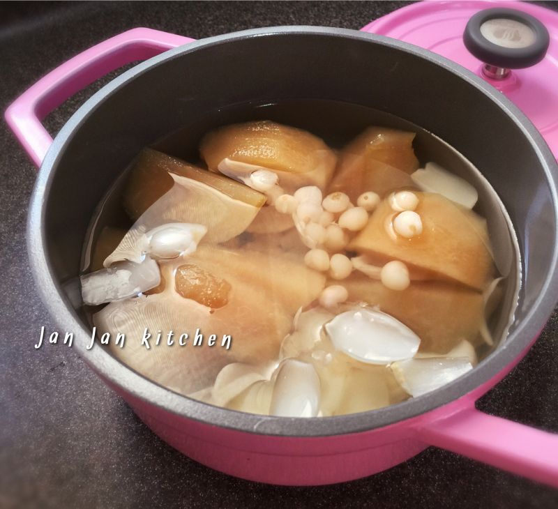 川貝百合燉蘋果 湯水 食譜 做法 Janjankitchen的cook1cook食譜分享