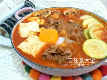 15分鐘韓式牛肉泡菜豆腐鍋（昆布鰹魚湯底）