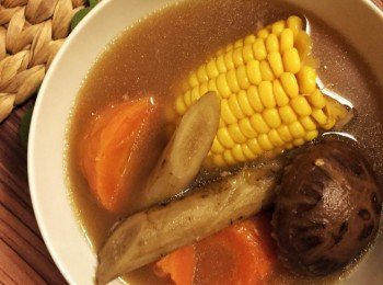 牛蒡粟米冬菇湯