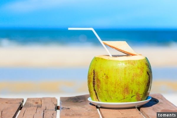 男性的尿液如果在測孕棒上顯示是兩條線的話，絕對不是懷孕了！趕快去看醫生吧～