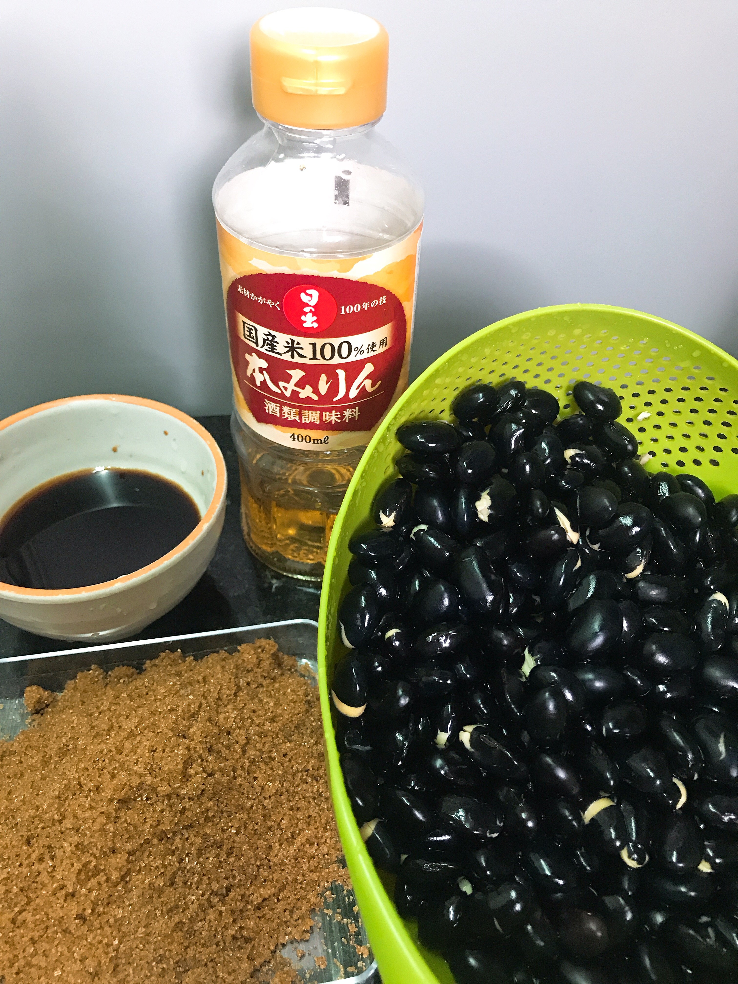 黑豆要泡多久才可以煮起來容易爛，掌握好這2個方法就好 - 頭條匯