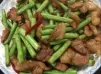 豬頸肉炒豆角
