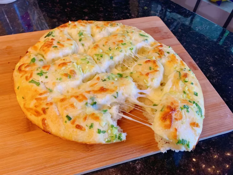 Garlic Cheese bread 蒜香奶酪麵包