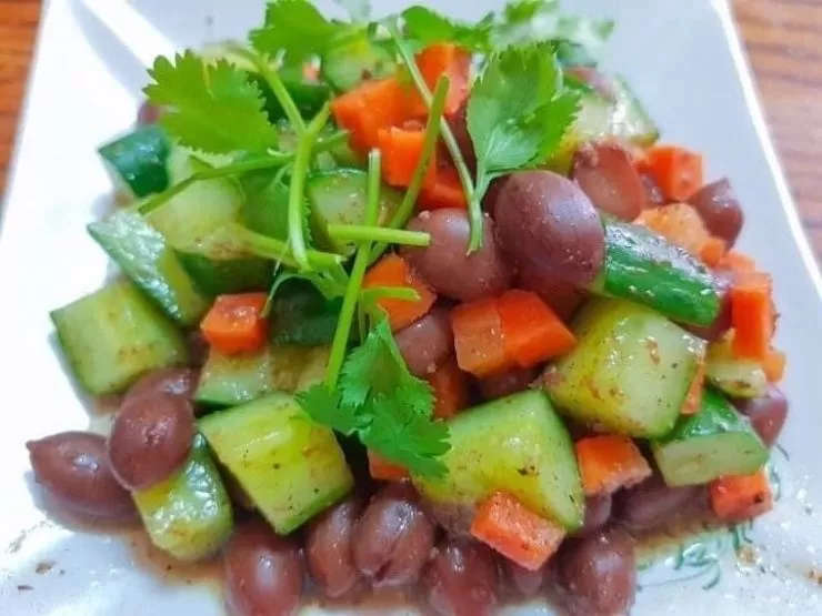 食譜-【雙色花生佐素沙茶】