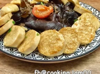 《素雞拼木耳》