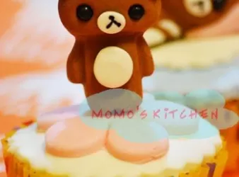 鬆弛熊杯子蛋糕系列之3D翻糖版