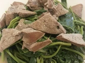 蕃薯葉豬潤湯 (附食譜)