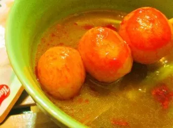 麻辣咖哩魚蛋