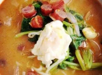 新加坡的地道小吃－喇沙