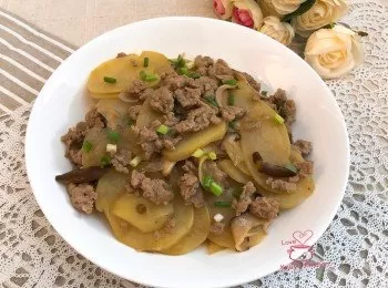 [家常小菜] 冬菇肉碎炒薯片