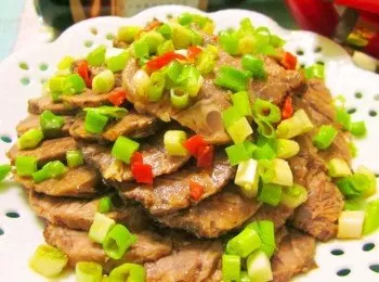 滷牛腱