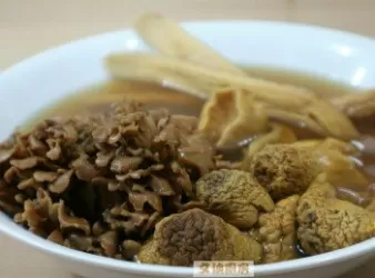 【增強免疫力】舞茸姬松茸響螺湯