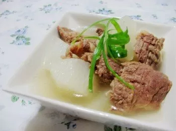 [電鍋料理]~蘿蔔牛肉湯