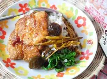 Q梅香酥里肌排飯