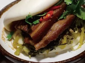 匠弄。刈包 Pork Belly Bun