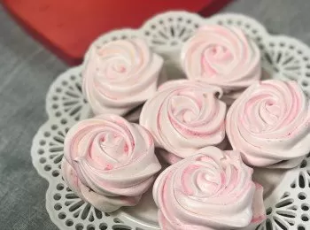 玫瑰蛋白朱古力夾心脆餅 ( Rose Meringue Chocolate Ganache Cook