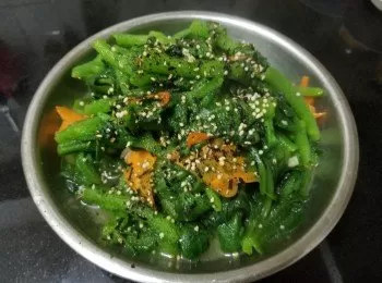 雞油芝麻炒冰菜