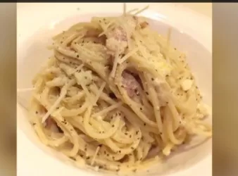 簡易卡邦尼蘑菇煙肉意粉