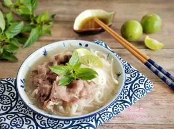 越式生牛肉河