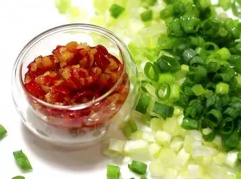 匠弄。星蔥辣椒醬 Hot Chili Sauce with Green Onion Recipe