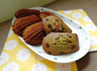 抹茶朱古力瑪德蓮