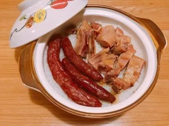 臘味煲仔飯