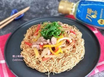 味菜牛柳絲脆麵