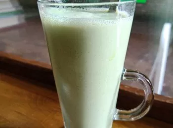 抹茶豆奶，Matcha soy milk