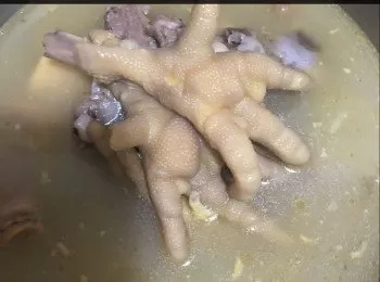 花生雞腳眉豆湯